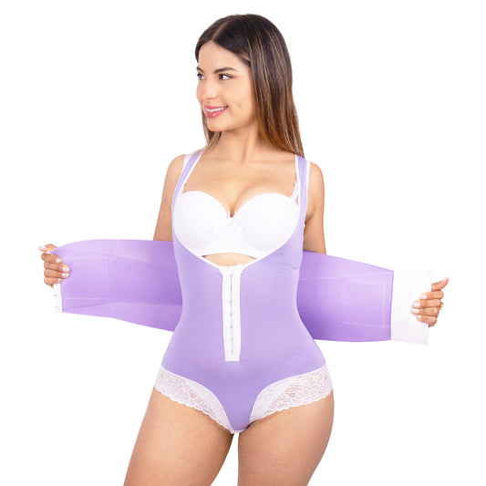 Body faja lila abierto al frente con sistema de compresión reforzado y blondas.